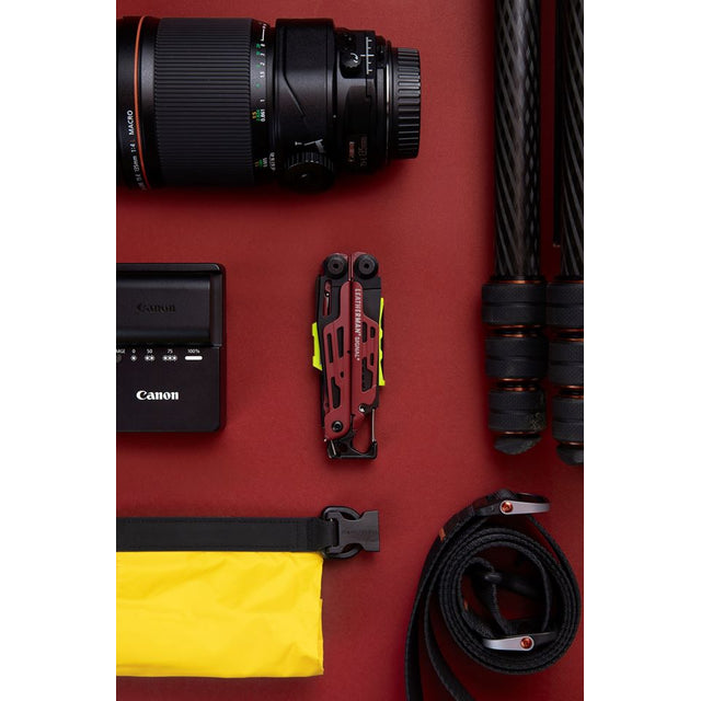 SIGNAL - CRIMSON (SPECIAL EDITION)